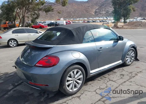 2017 Volkswagen Beetle #Pinkbeetle/1.8T Classic/1.8T S/1.8T Se/1.8T Sel z USA, uszkodzony, nr VIN 3VW517AT7HM814205